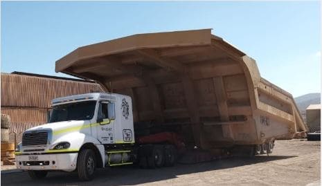 Traslado en camión cama baja